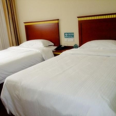 Greentree Inn Guangdong Shantou Changping Road Express Hotel Luaran gambar