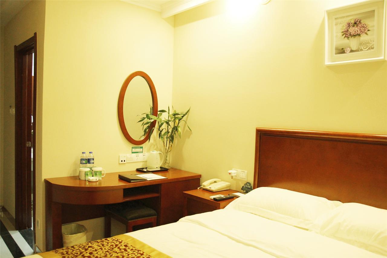 Greentree Inn Guangdong Shantou Changping Road Express Hotel Luaran gambar